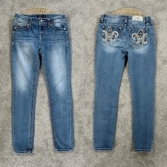 Miss Me Women’s Hailey Skinny Jeans Low Rise Embellished in Medium Wash 29 - Picture 1 of 16